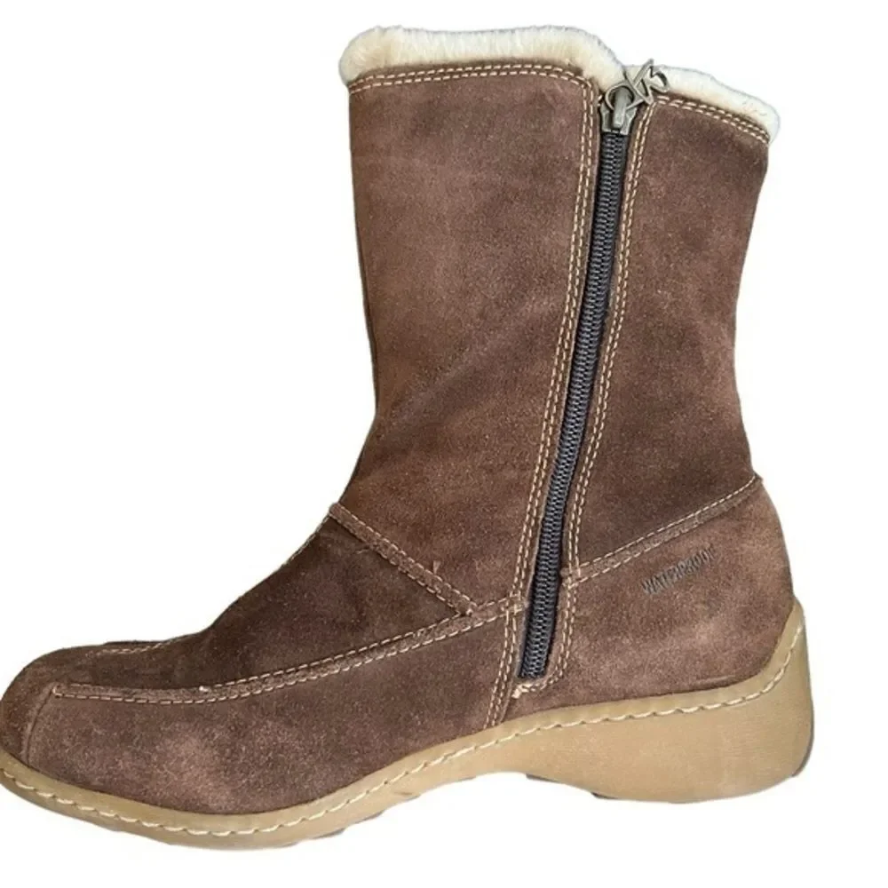 Brilliant waterproof brown suede Faux Fur lined boots size 8